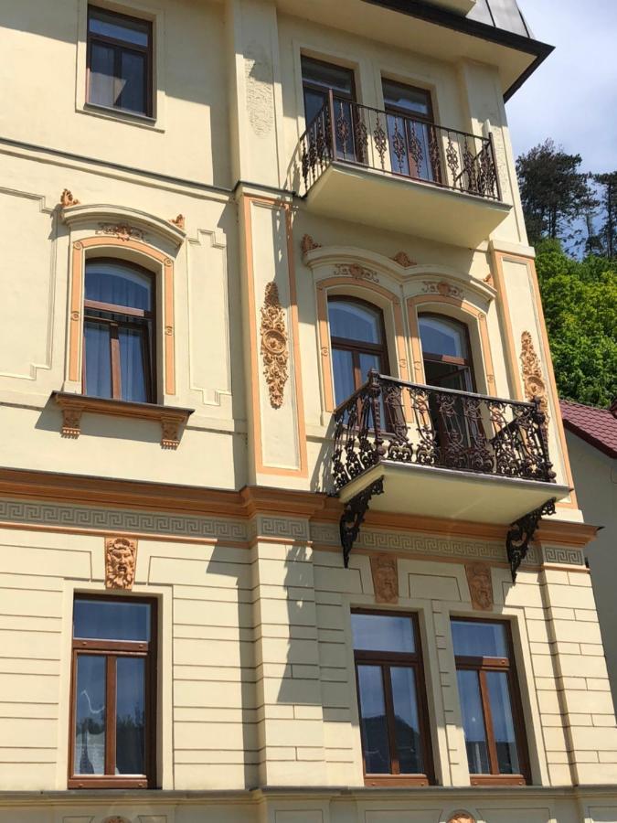 Apartman Marcello 트렌시안스케테플리스 외부 사진