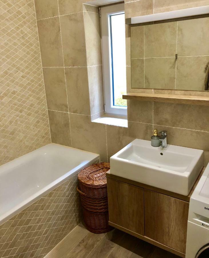Apartman Marcello 트렌시안스케테플리스 외부 사진